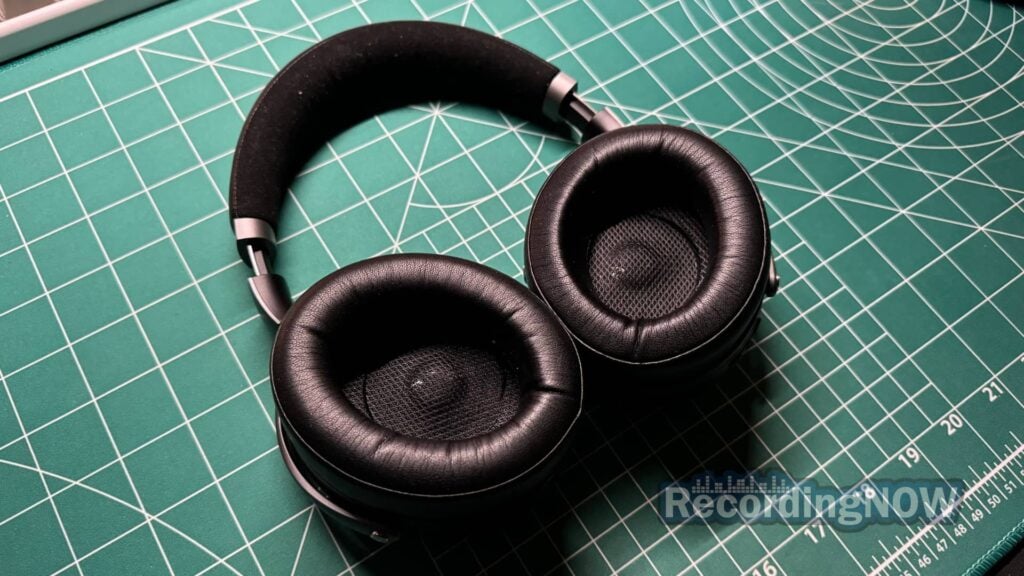 Inside of earcups and leather earpad cushions of Focal Bathys