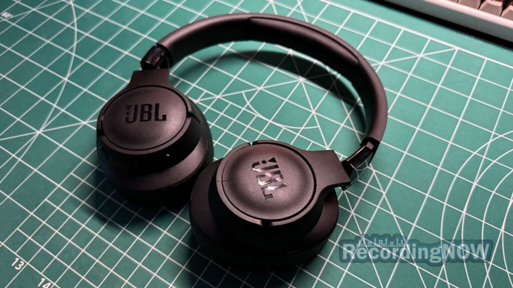 Close up of JBL Tune 720BT headphones