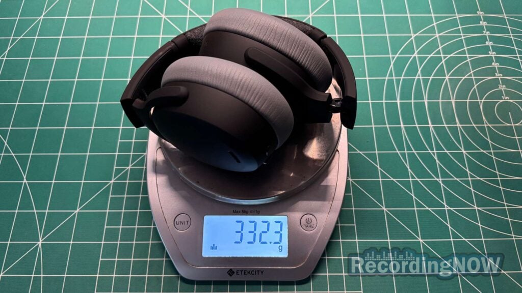 Skullcandy Crusher ANC 2 weight of 332.3 grams on scale