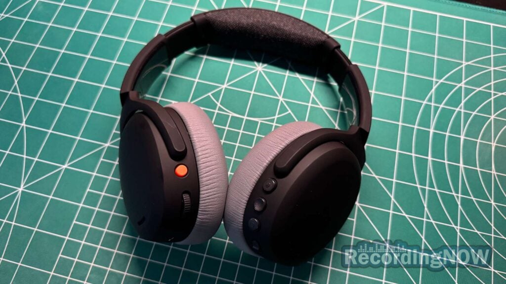 Skullcandy Crusher ANC 2 buttons and controls