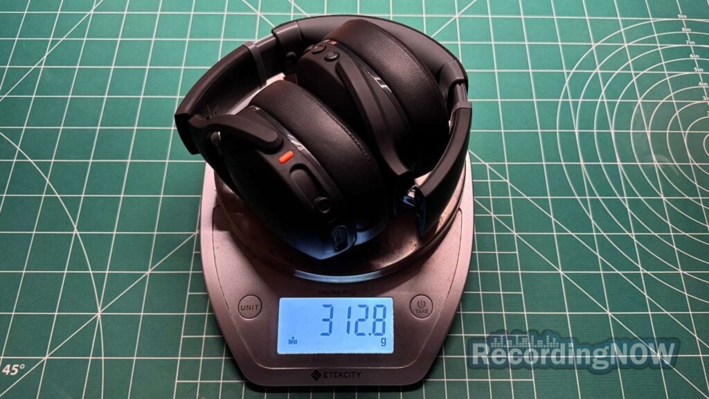 Skullcandy Crusher ANC 2 weight of 312.8 grams on scale