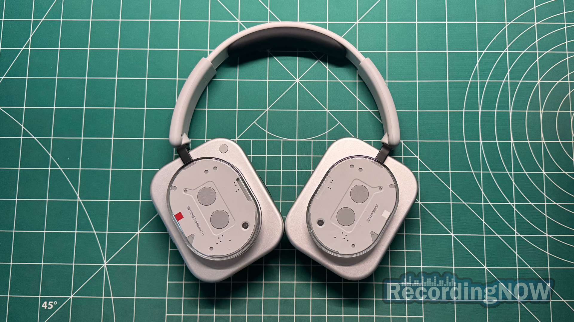 Nothing Headphone 1 in white