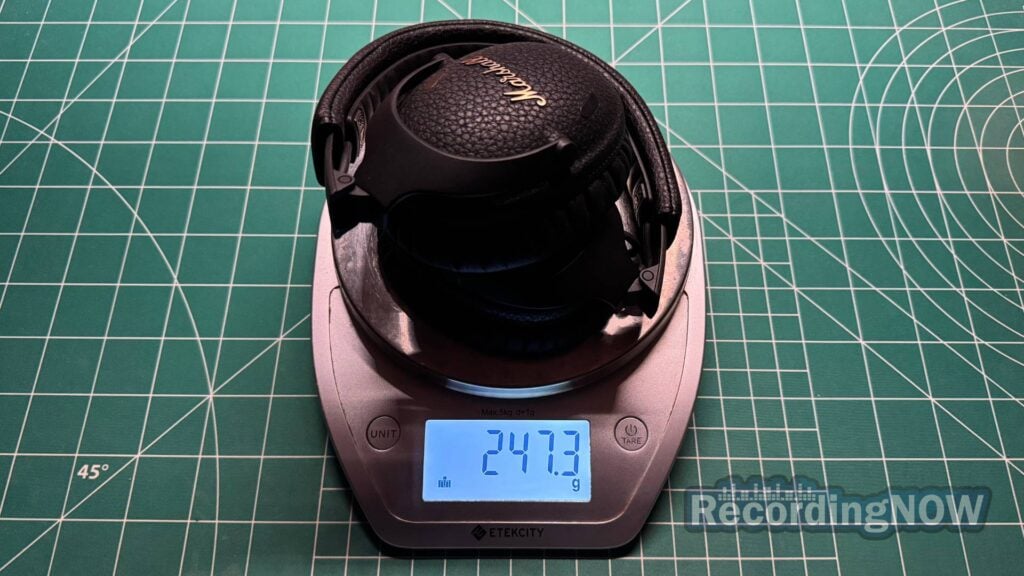 Marshall Monitor III ANC weight of 247.3 grams on scale