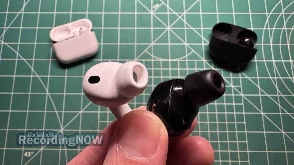 Apple AirPods Pro 3rd Generation vs Sony WF-1000XM5 eartips compared