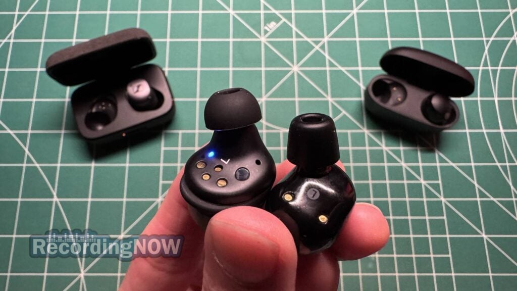 Sennheiser Momentum True Wireless 4 vs Sony WF-1000XM5 eartips compared