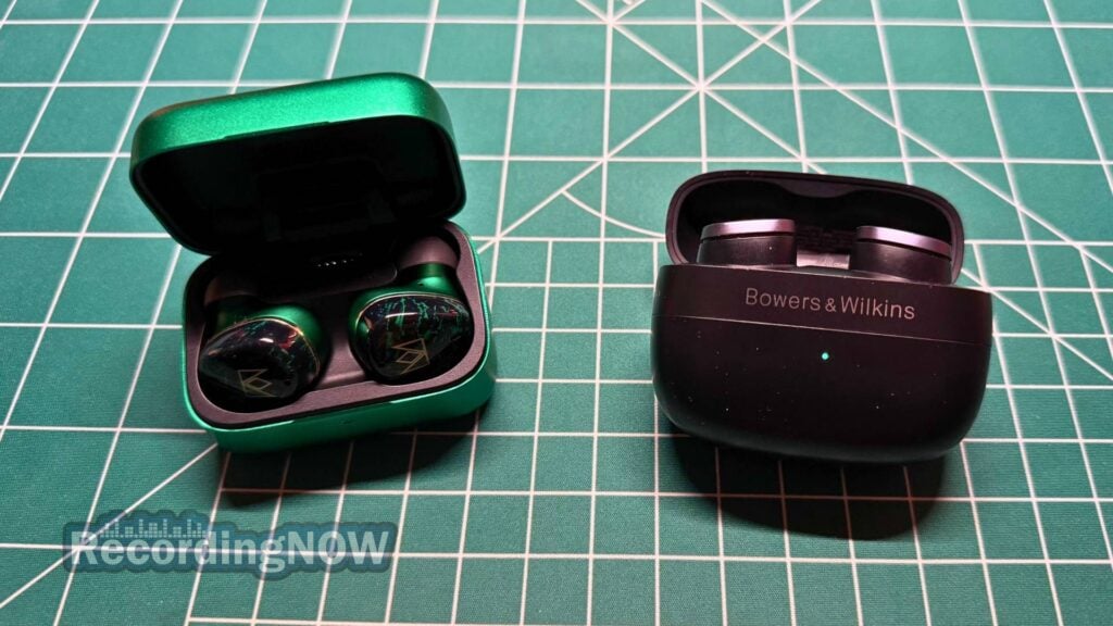 Noble FoKus Rex5 vs Bowers & Wilkins Pi8 side by side comparison