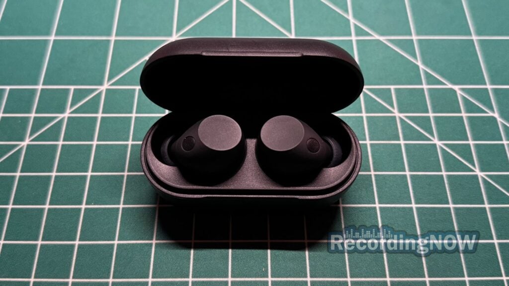 Sony WF-C710N charging case