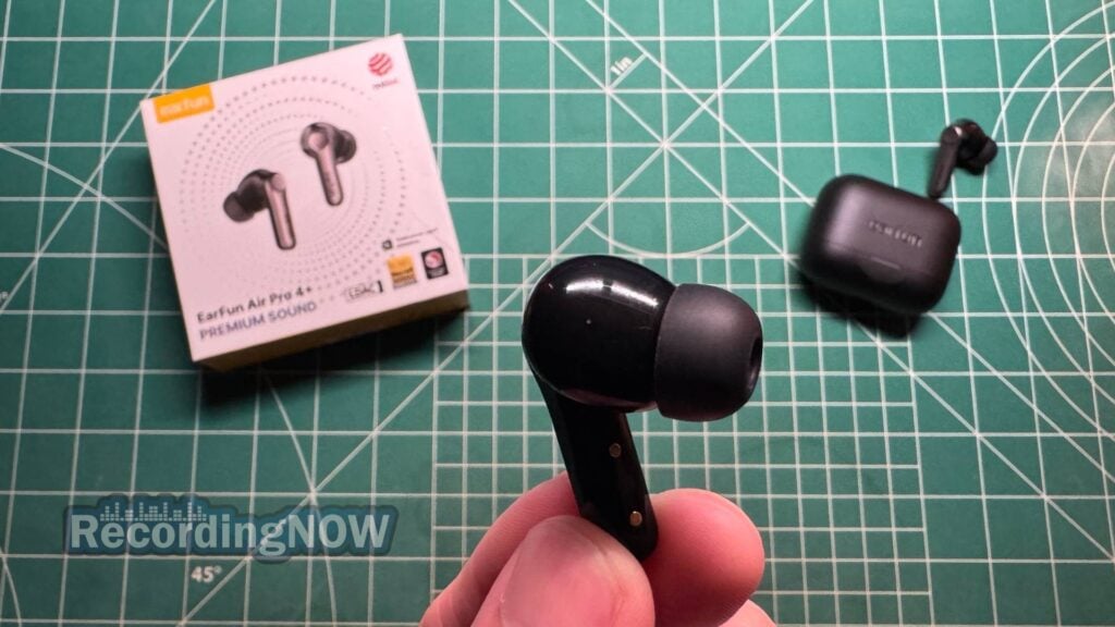 EarFun Air Pro 4+ eartips