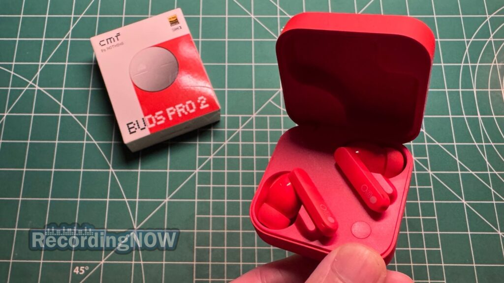 blog-img-1693070240787 Holding CMF Buds Pro 2 inside charging case with smart dial