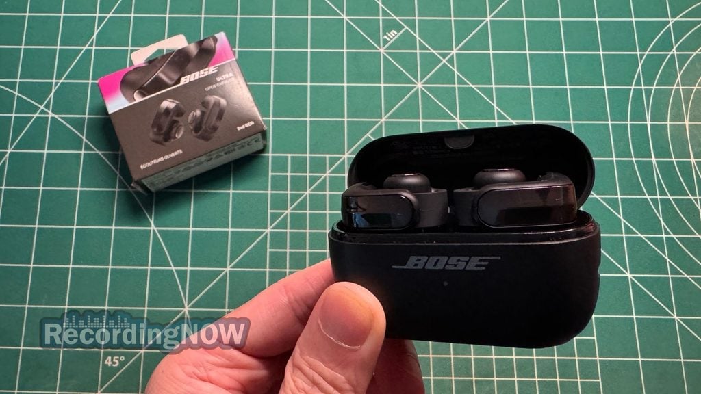blog-img-1693070240787 Holding Bose Ultra Open Earbuds 2nd Gen charging case in hand