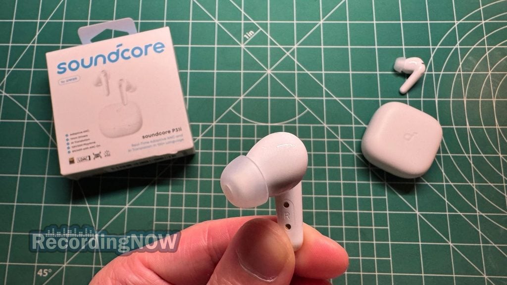 Anker Soundcore P31i eartips