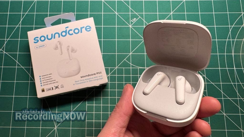 Holding Soundcore P31i charging case